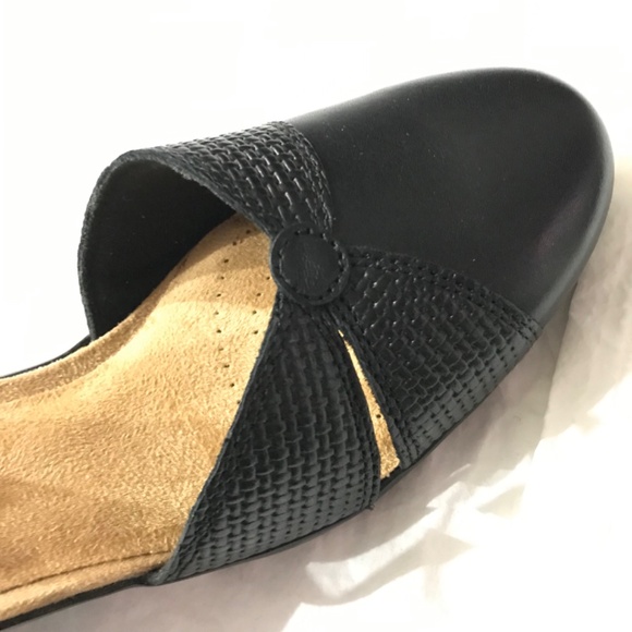 NEW Clarks Leather Emily Rae Black Pump Women's Size 8.5 Wide Ankle Strap - Picture 6 of 16
